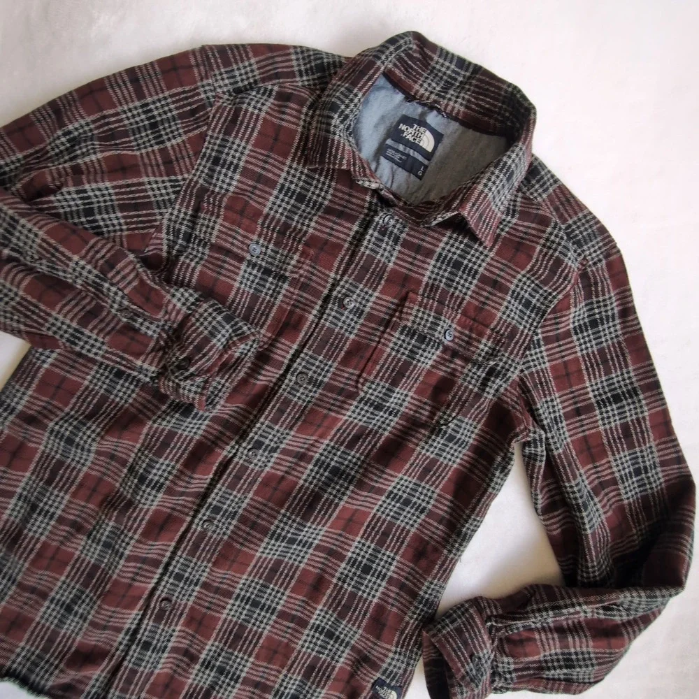The North Face Flannel Shirt Mens Large Burgundy Plaid Long Sleeve Button Down